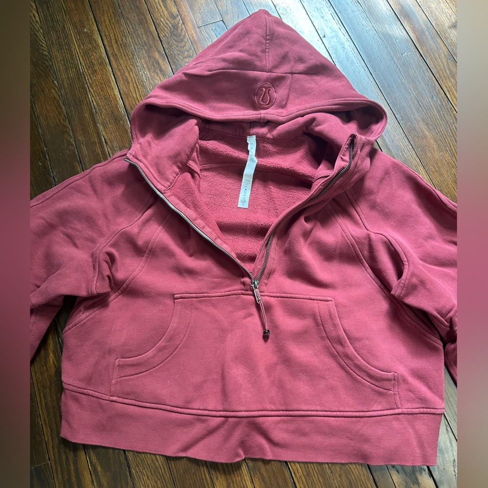 lululemon athletica Maroon half zip scuba